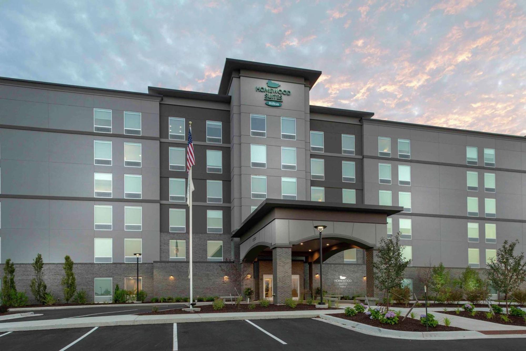 Homewood Suites By Hilton Lansing Eastwood Exteriör bild