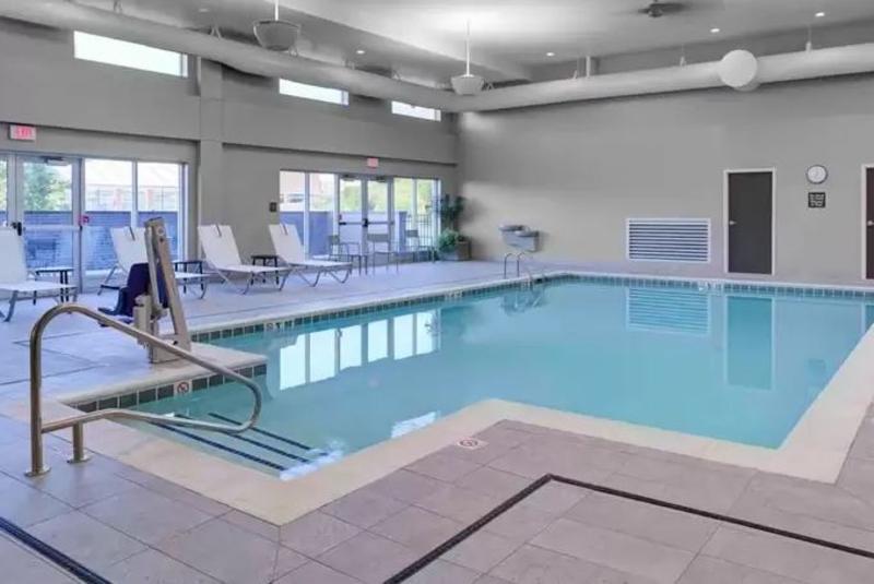 Homewood Suites By Hilton Lansing Eastwood Exteriör bild